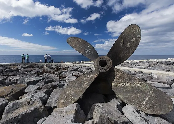 Do Mar Povoacao (Sao Miguel)